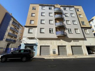 Garaje en venta en Barrio de Peral en Cartagena