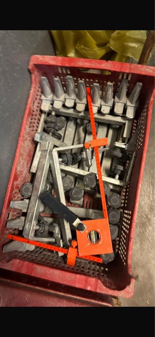 Sargento Peldaño Tabica Escalera Escuadra