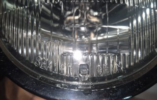 Faro delantero moto cromado