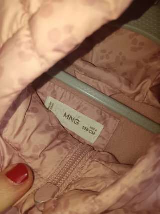 Abrigo rosa Mango talla 8/9 años