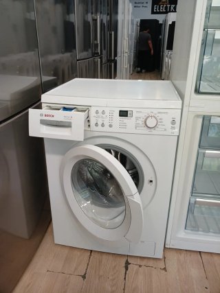 Nevera AEG y Lavadora Bosch