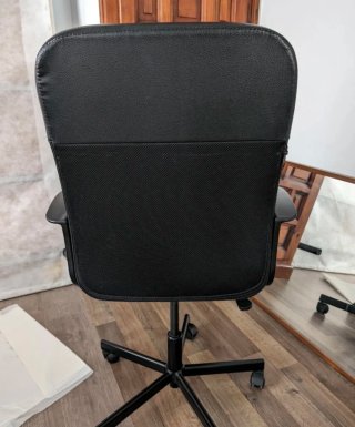 Escritorio Ikea Madera y Metal Blanco