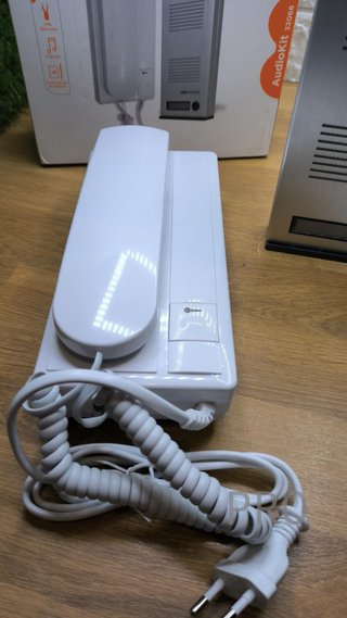 Timbre y telefonillo Scs