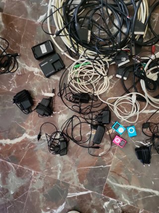 Lote Cables, Cargadores, iPod Sony