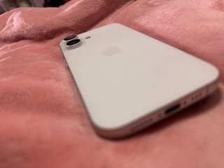 iPhone 16 Blanco
