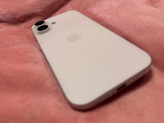 iPhone 16 Blanco