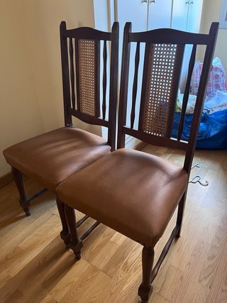 Sillas vintage de madera y ratán