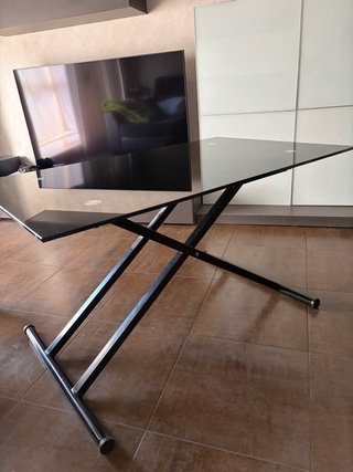 Mesa elevable cristal negro templado