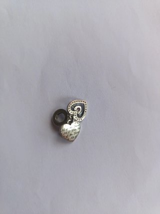 Charm Pandora Corazón y Placa