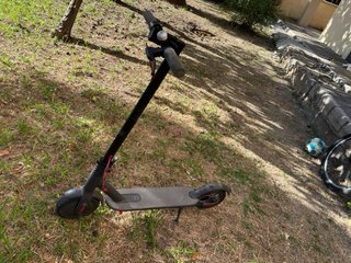 Patinete eléctrico para piezas