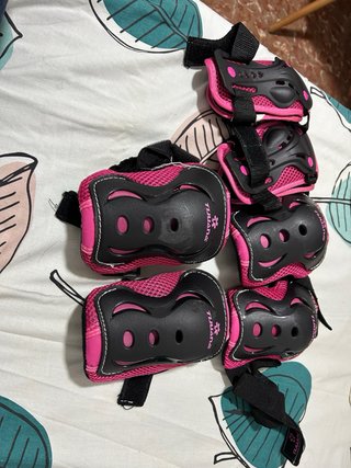 Patines 4 ruedas blancos y rosas