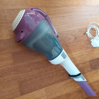 Aspiradora Black & Decker 9.6V
