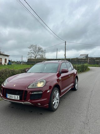 Porsche Cayenne gts