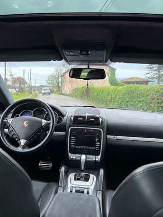 Porsche Cayenne gts