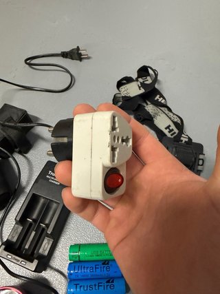 Focos, luces y linterna LED para bici + Baterías