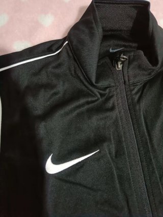 Chaqueta deportiva Nike mujer