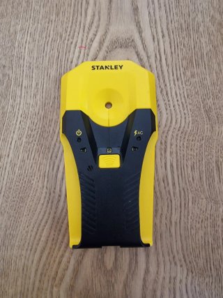 Detector Stanley Madera Metal Cables