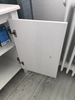 2 Mesitas de Noche IKEA Brusali Blancas