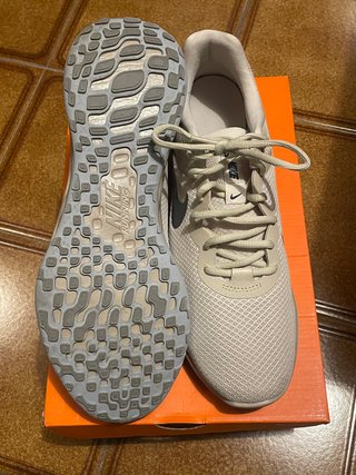 Nike Revolution 6 NN Scarpe Uomo Taglia 45.5