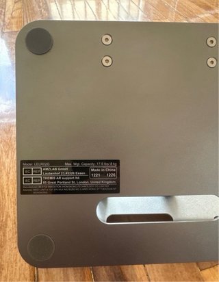 Soporte portátil ajustable plegable