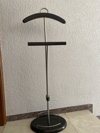 Galán de noche madera y metal