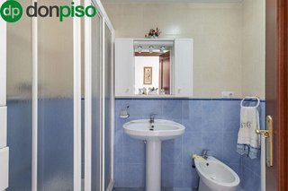 Piso en venta en Almanjáyar en Granada