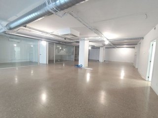 Oficina en alquiler en El Parc i la Llacuna del Poblenou en Barcelona