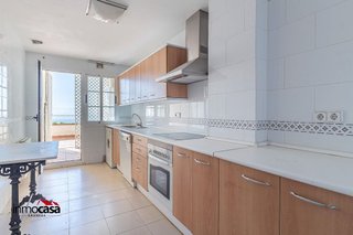 Casa adosada en venta en Bola de Oro - Serrallo en Granada