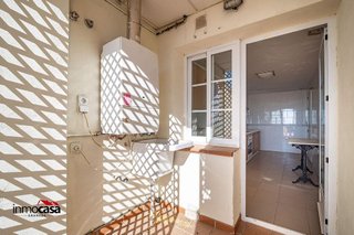 Casa adosada en venta en Bola de Oro - Serrallo en Granada