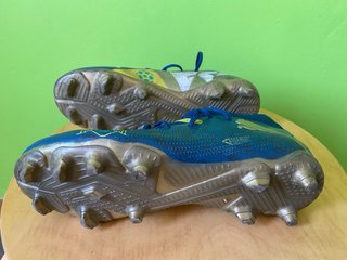 Botas Fútbol Puma Neymar FG/AG. Talla 37
