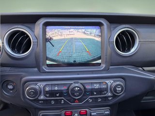 Jeep Wrangler Unlimited 2.2 CRD SAHARA Automático