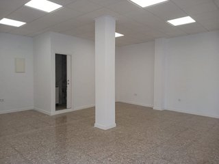 Local comercial en alquiler en Zona Centro - Ambulatorio en Paiporta