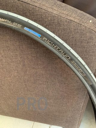 Schwalbe Right Run Neumáticos