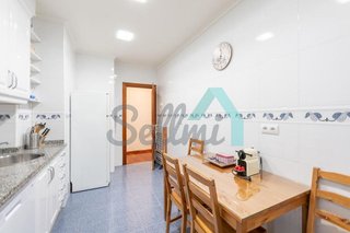 Piso en venta en Centro en Gijón