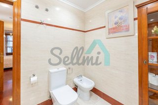 Piso en venta en Centro en Gijón