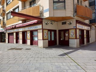 Local comercial en alquiler en Las Eras de Renueva en León