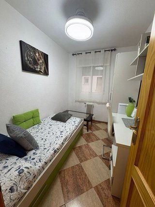 Piso en venta en Hospital en Jaén