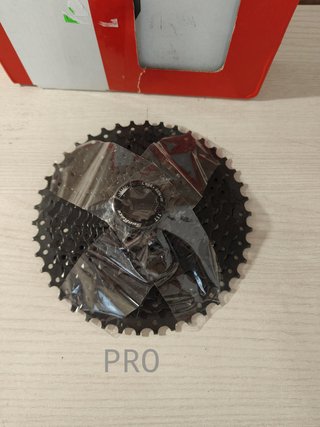 SUN RACE CSMS3 10-Speed Cassette 11-42T. Black