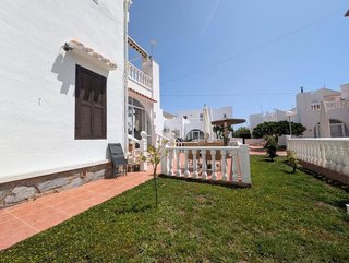 Casa adosada en venta en Altos - La Florida en Orihuela