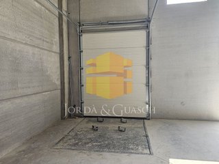 Nave industrial en alquiler en Nucli Urbà en Esparreguera