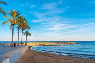 Local comercial en venta en Playa del Cura en Torrevieja