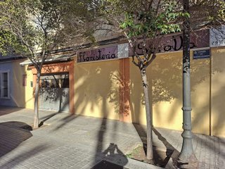 Local comercial en alquiler en El Cabanyal- El Canyamelar en Valencia