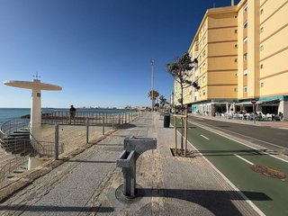 Piso en alquiler en Playa Stª Mª del Mar - Playa Victoria en Cádiz