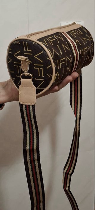 Borsa stile lusso beige e marrone