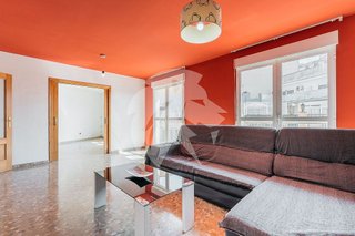 Casa adosada en venta en Alcúdia de Crespins (l´)