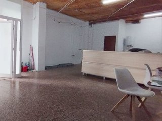 Local comercial en alquiler en La Almozara en Zaragoza