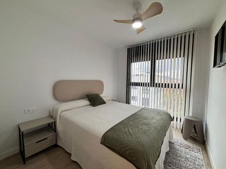 Piso en alquiler en Paus - Poligono San Blas en Alicante