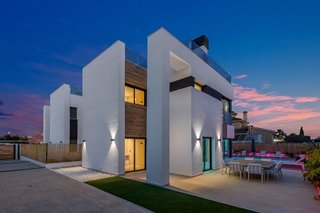 Chalet en venta en La Siesta - El Salado - Torreta en Torrevieja