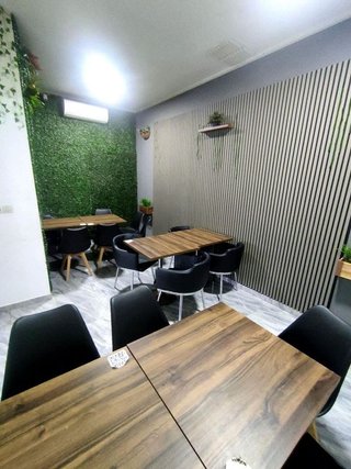 Local comercial en venta en Parque Mediterráneo - Santa Paula en Málaga