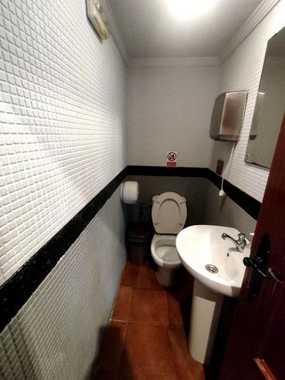 Local comercial en venta en Parque Mediterráneo - Santa Paula en Málaga